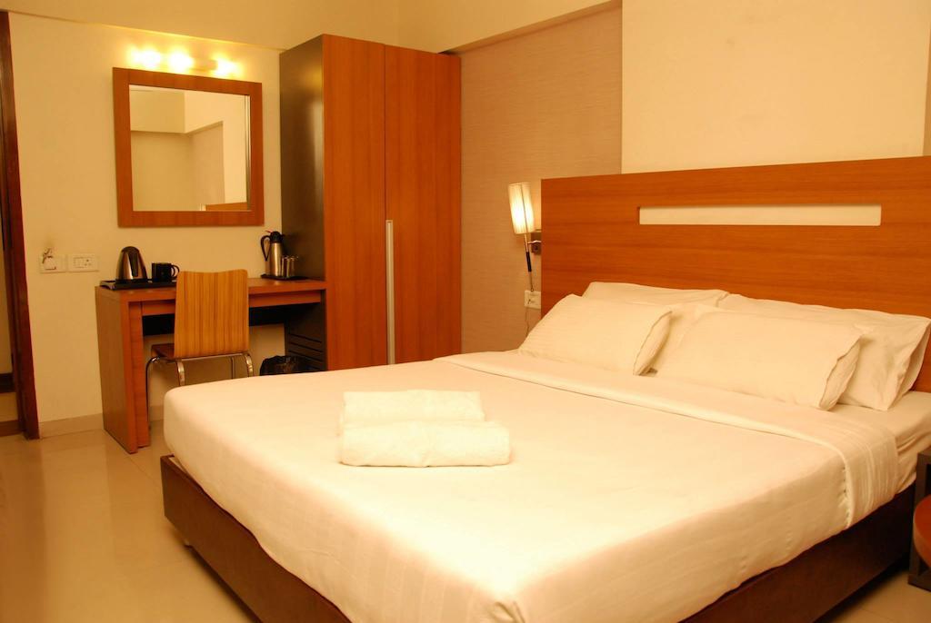 Hotel Tanish Residency Navi Mumbai Camera foto